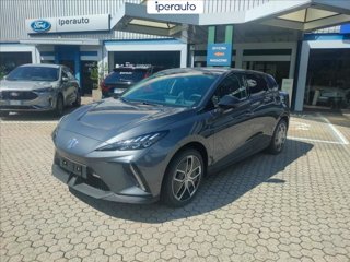 MG MG4 64kWh Luxury