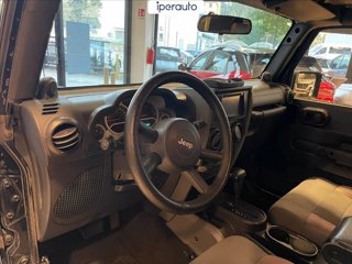 JEEP Wrangler unlimited 2.8 crd sport auto dpf