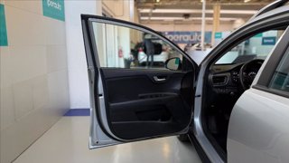 KIA Stonic 1.2 dpi urban techno&design pack gpl 82cv