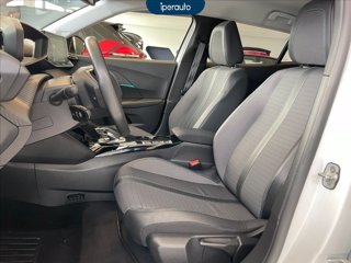 PEUGEOT E-2008 allure 100kw