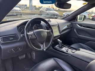 MASERATI Levante 3.0 V6 250cv auto