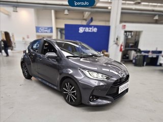 TOYOTA Yaris 1.5h lounge