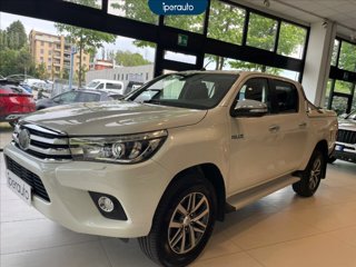 TOYOTA Hilux 2.4 d-4d double cab executive 4wd auto