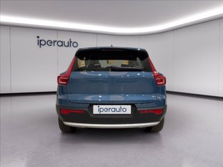 VOLVO Xc40 1.5 t2 core auto IVA ESPOSTA