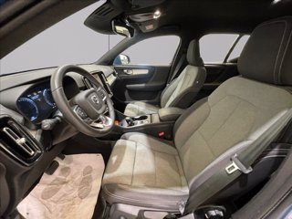 VOLVO Xc40 1.5 t2 core auto IVA ESPOSTA