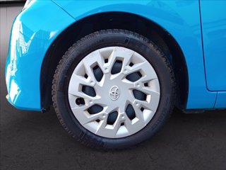 TOYOTA Aygo 5p 1.0 x-cool m-mt 72cv