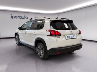 PEUGEOT 2008 1.2 puretech Signature s&s 82cv